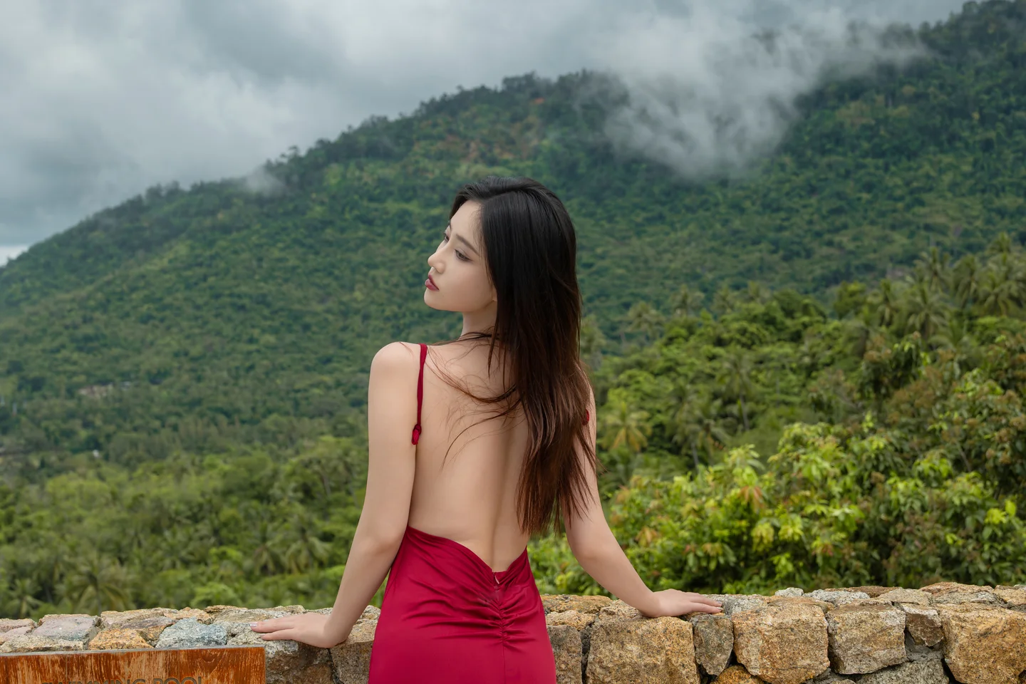 年年 - 言遇 [80P-389MB] tg@simisebaisi 【丝足阁】025.webp